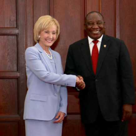 Amb-Marks_hand-shake_750x450-750x450